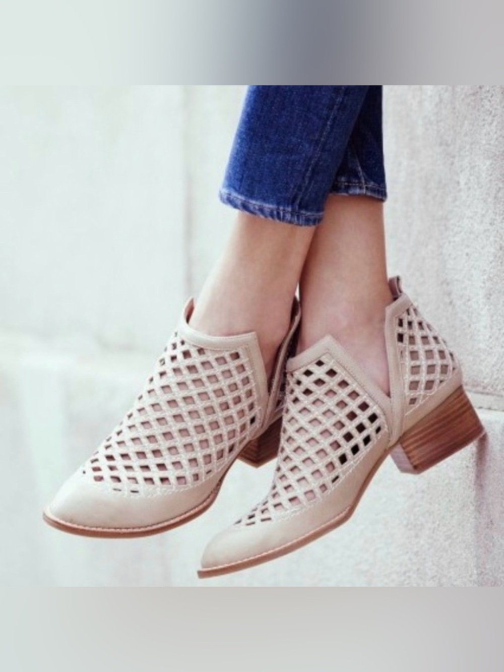 VGUC- Jeffrey Campbell "Taggart' Laser Cut Ankle Boot